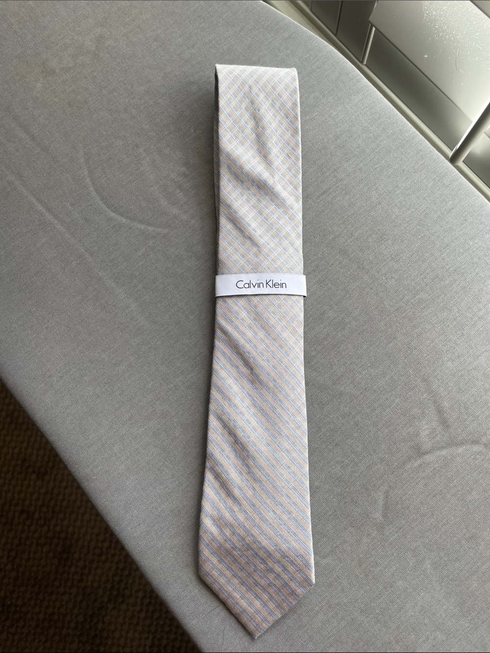 Calvin Klein Pale Blue and Cream Micro-Striped Men’s Tie